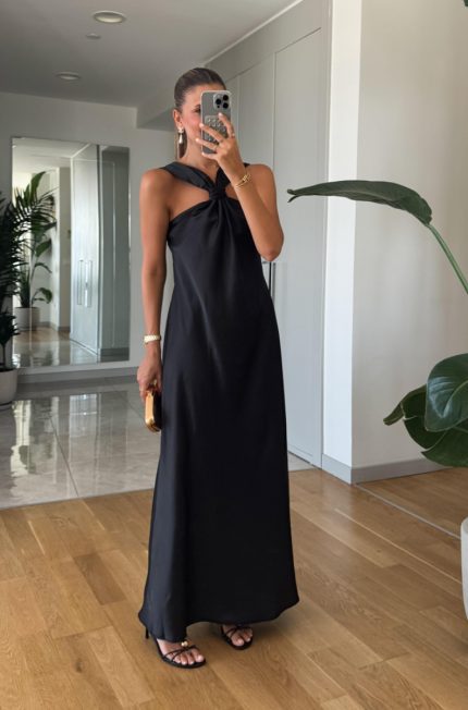 Maxi Satın Black Dress