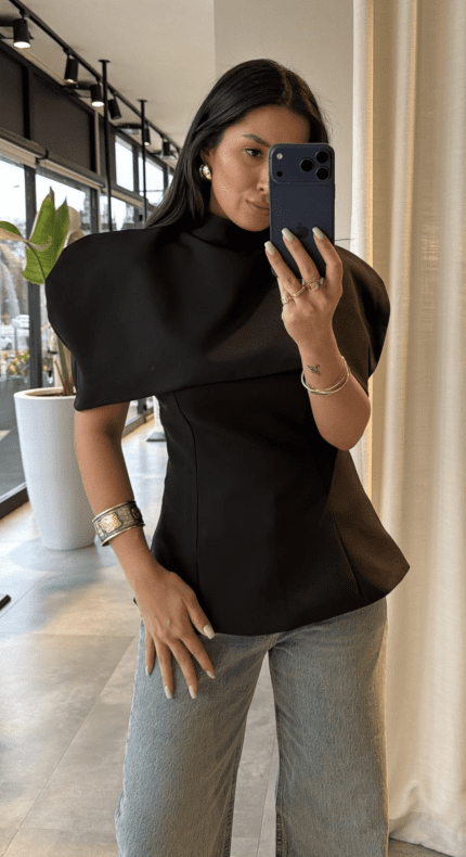 Black Lierre Two-Piece Top